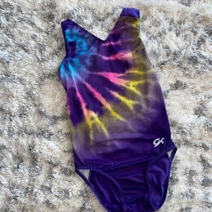 GK tie dye Leo